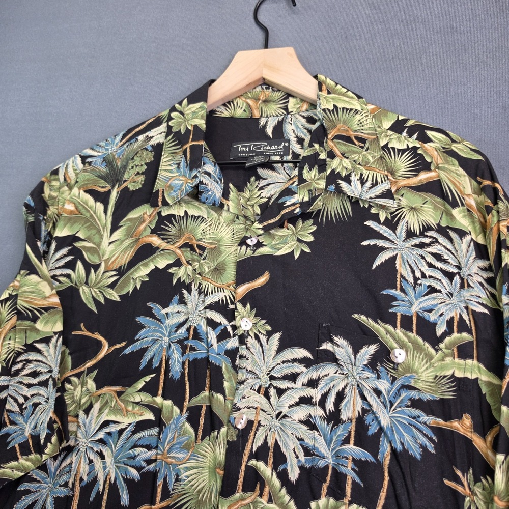 Tori Richard Hawaiian Shirt Mens L Black Palm Tree Rayon Aloha Made Hawaii USA